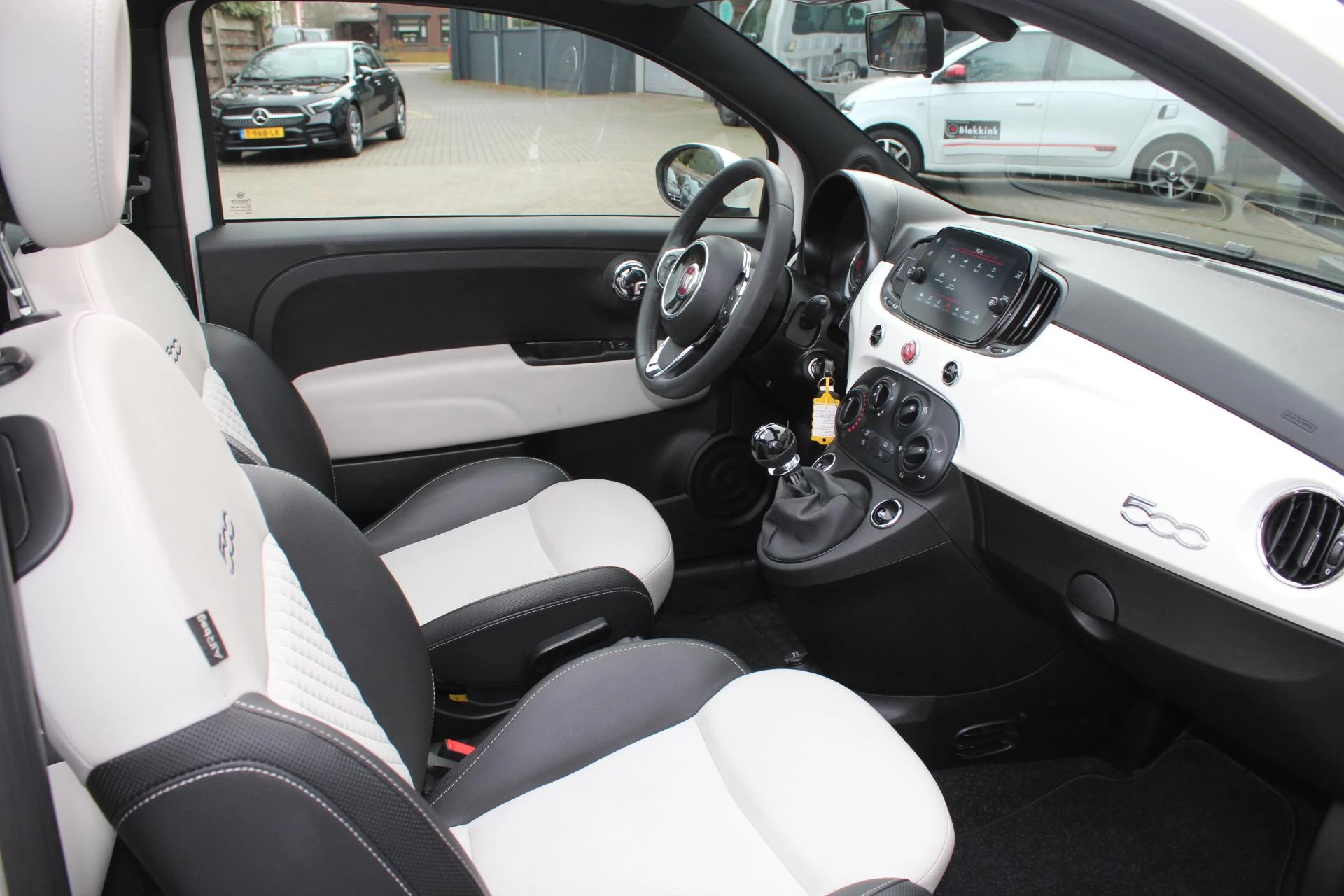 Hoofdafbeelding Fiat 500C