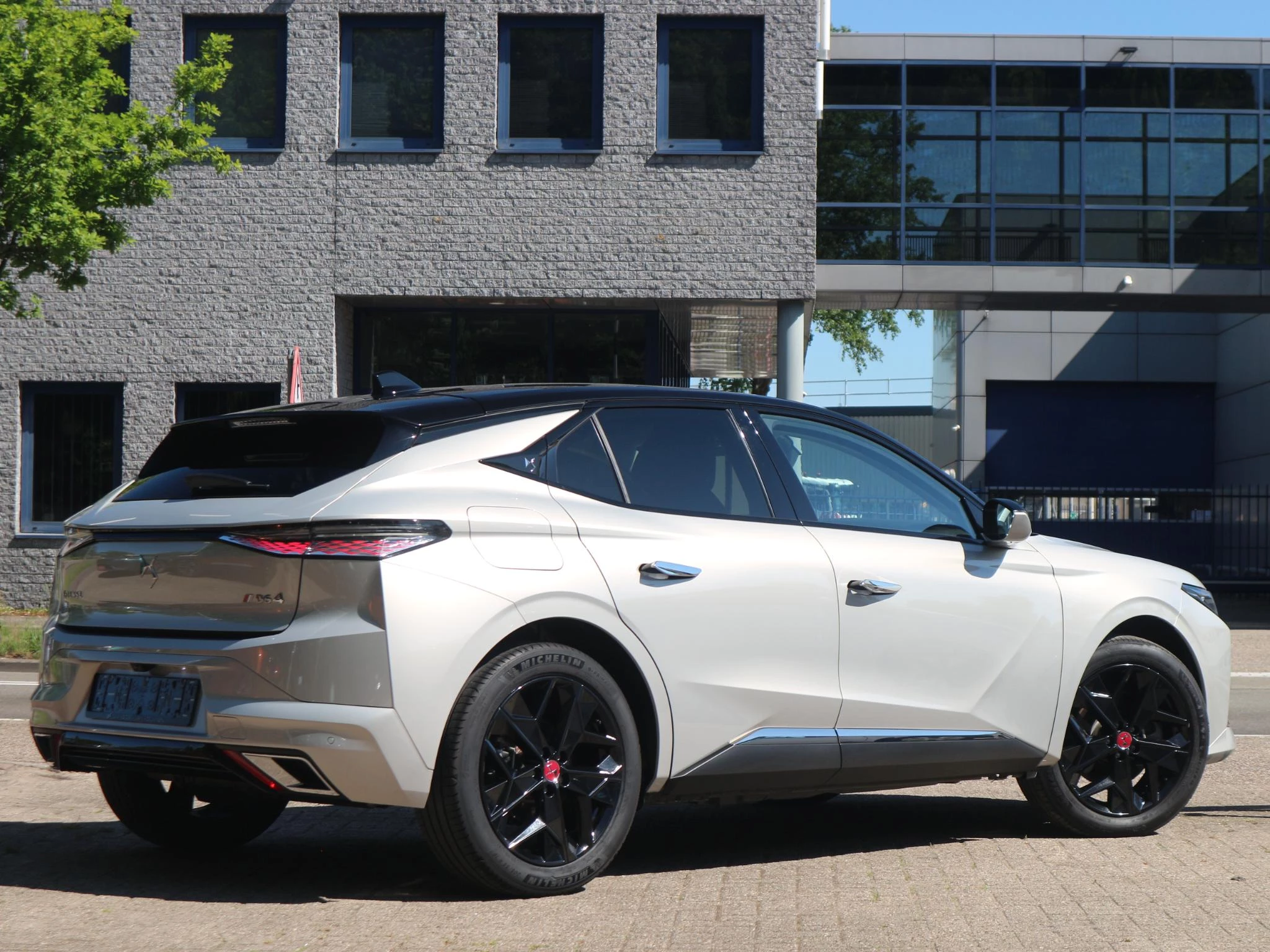 Hoofdafbeelding DS DS 4