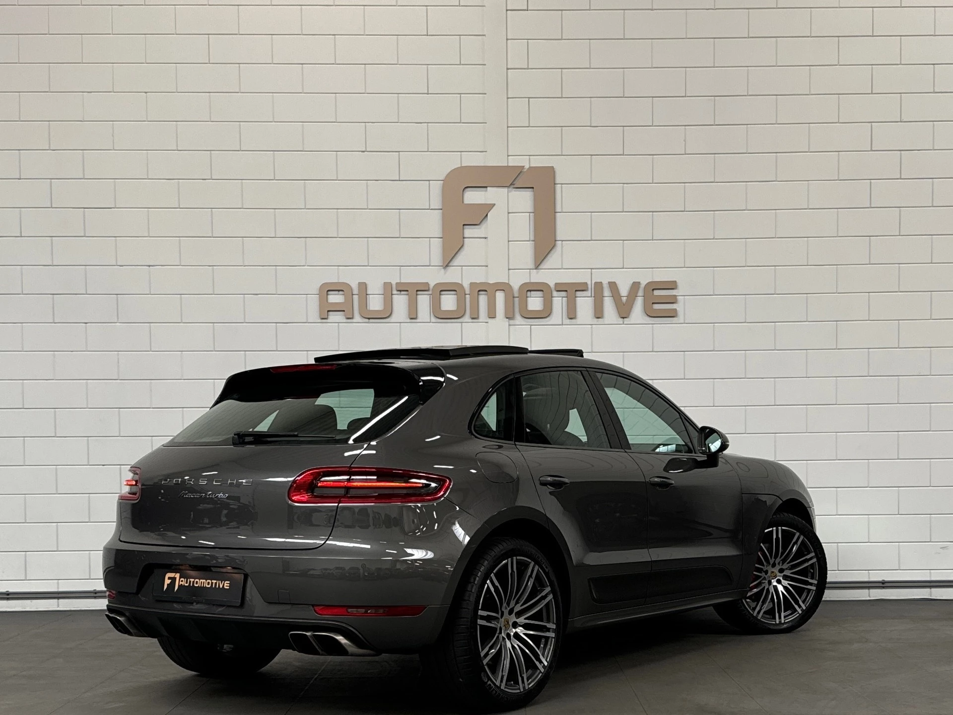 Hoofdafbeelding Porsche Macan