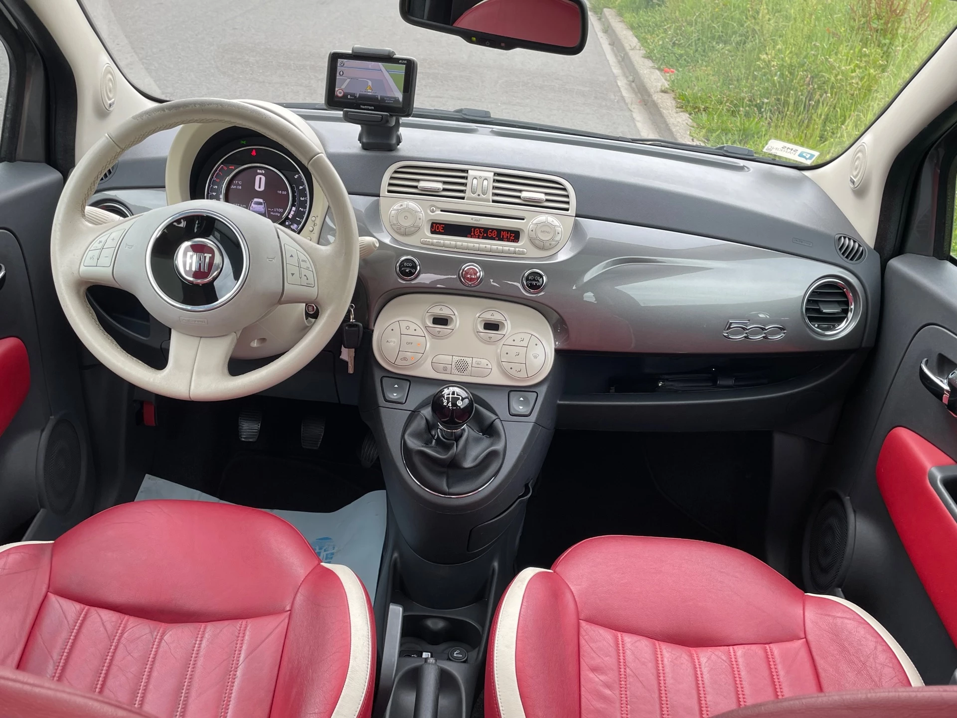 Hoofdafbeelding Fiat 500