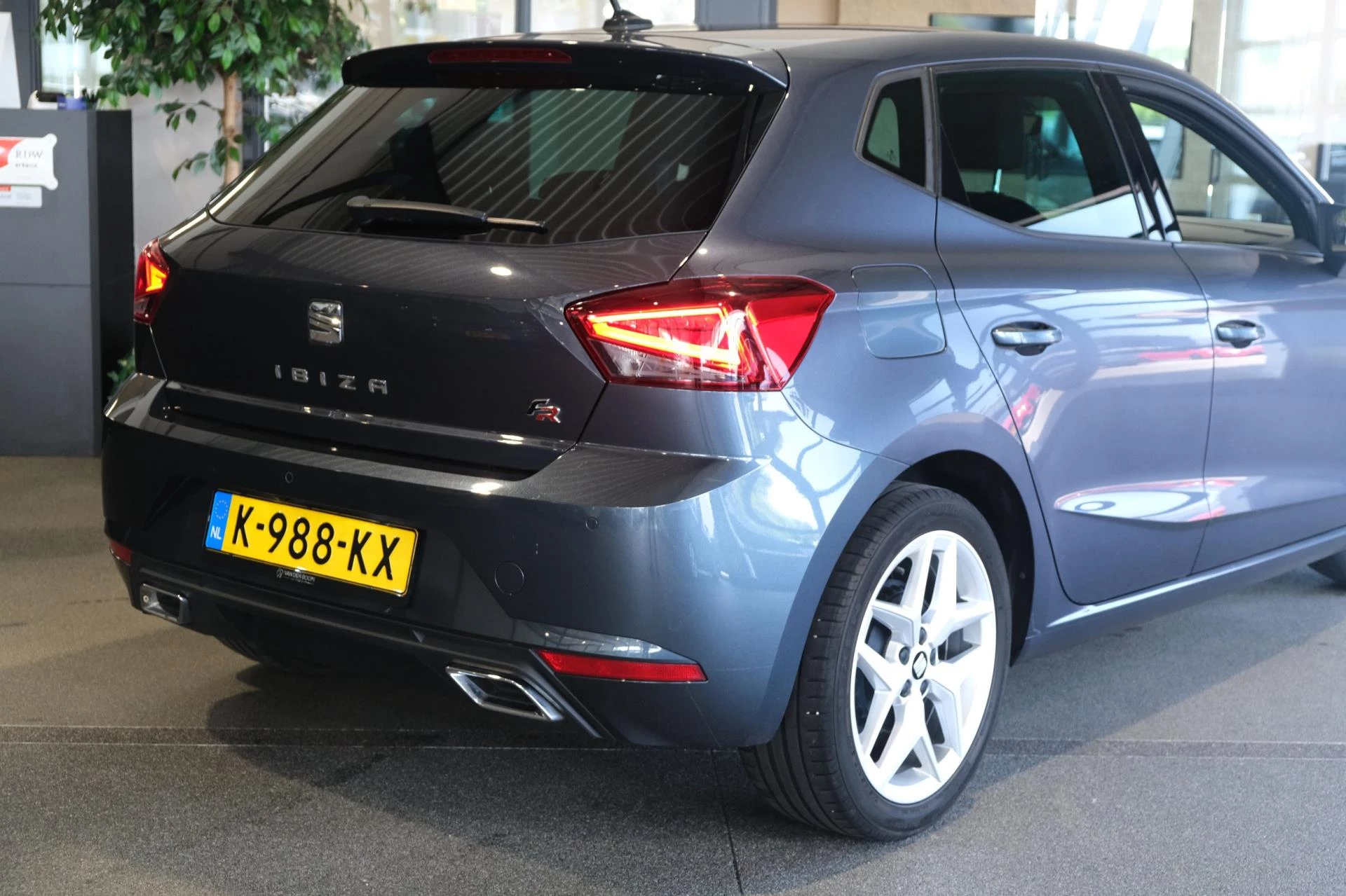 Hoofdafbeelding SEAT Ibiza