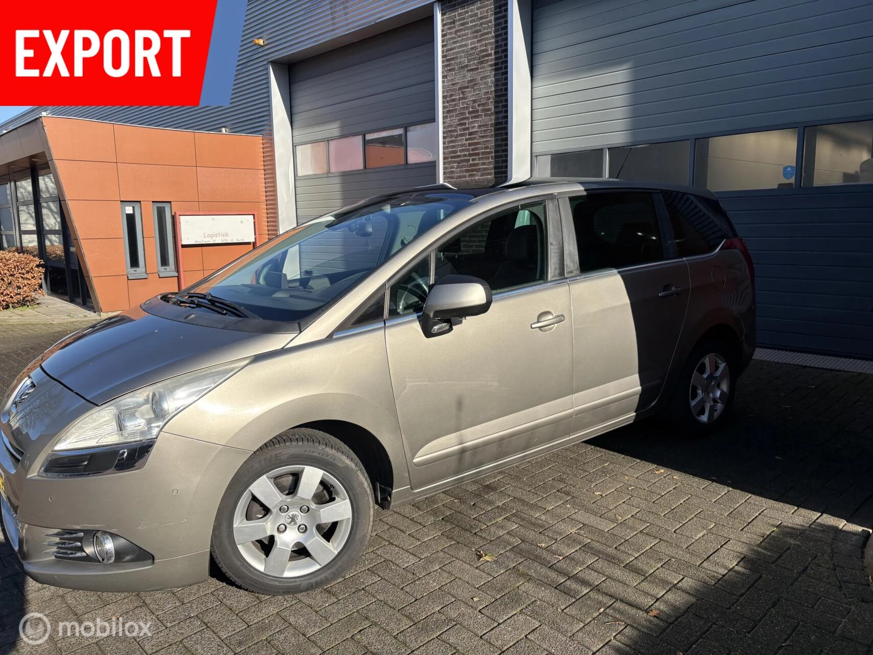 Hoofdafbeelding Peugeot 5008
