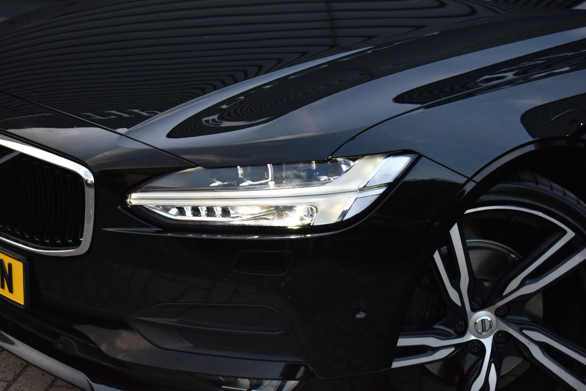 Hoofdafbeelding Volvo V90