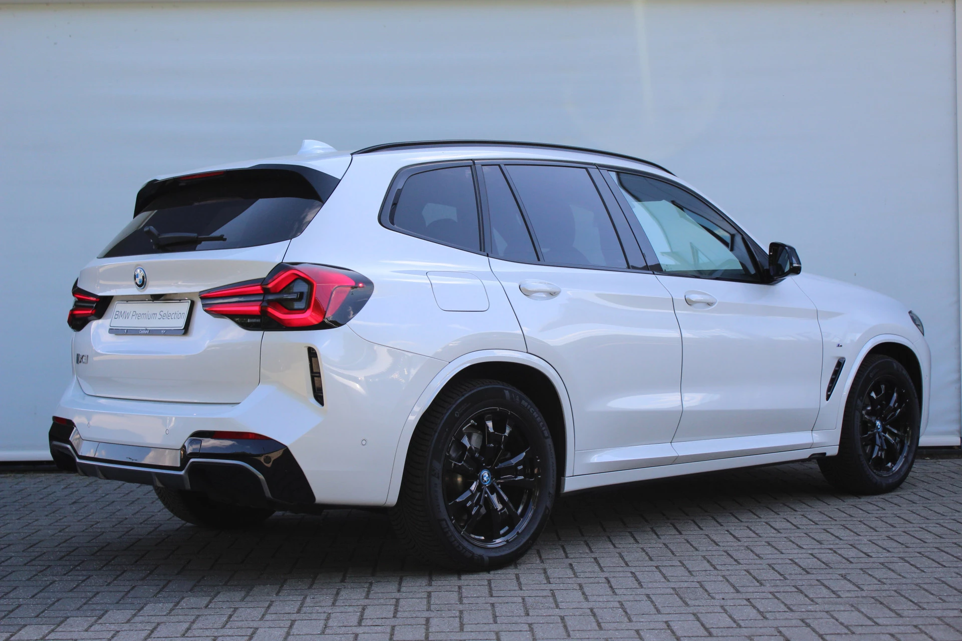 Hoofdafbeelding BMW iX3
