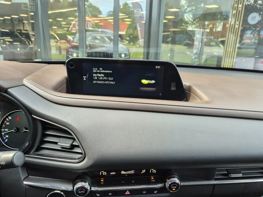 Hoofdafbeelding Mazda CX-30