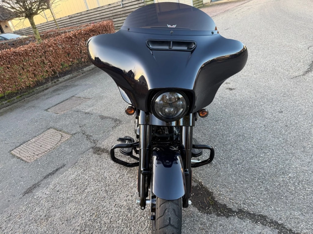 Hoofdafbeelding Harley-Davidson Street Glide