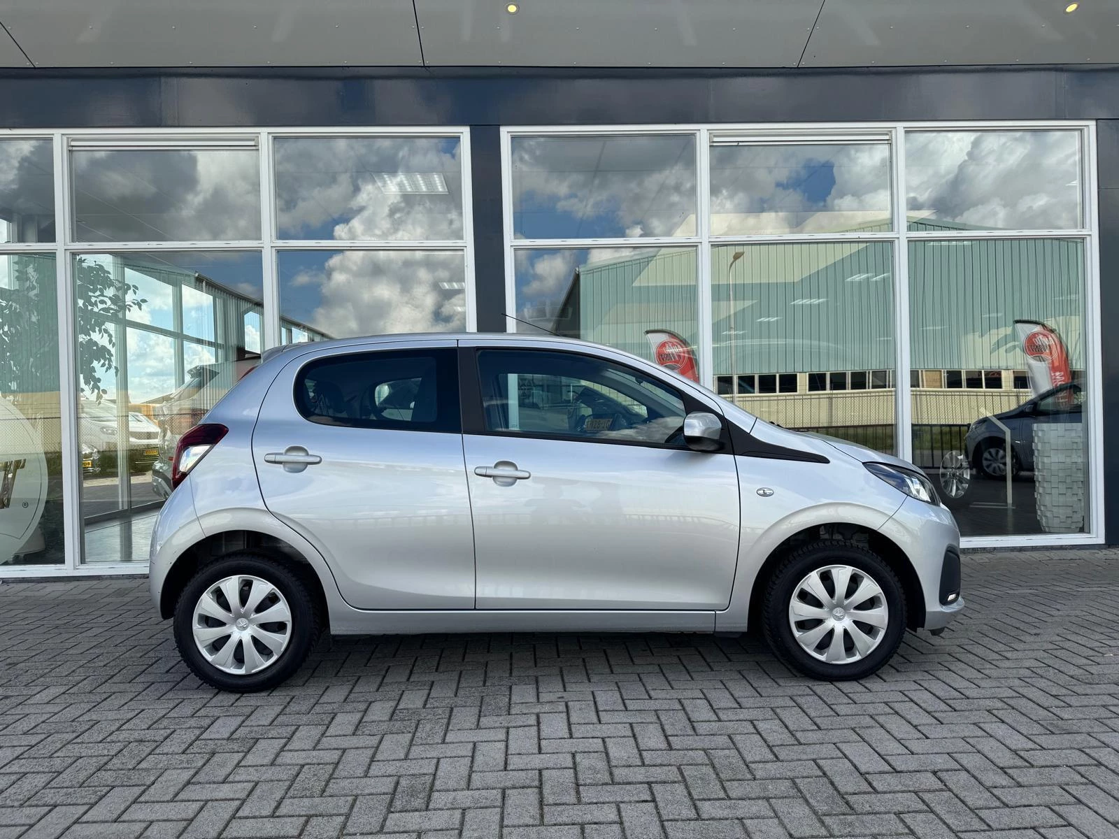 Hoofdafbeelding Peugeot 108