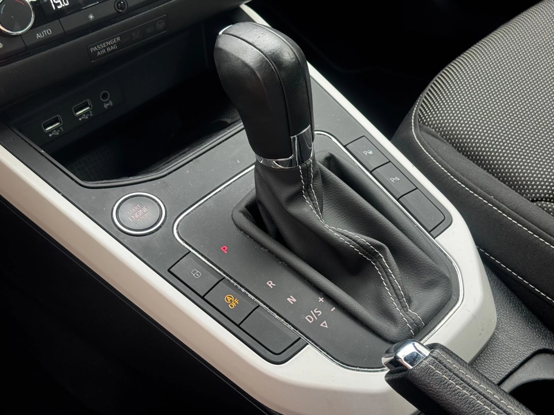 Hoofdafbeelding SEAT Arona