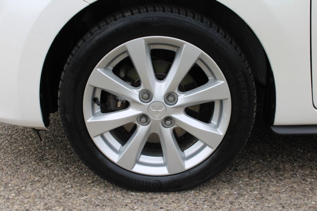 Hoofdafbeelding Mitsubishi Space Star