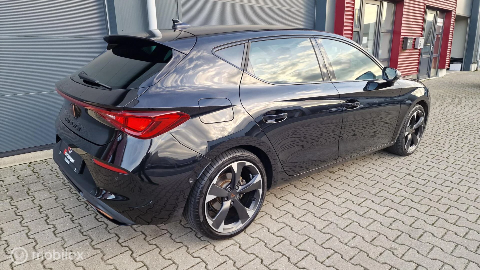 Hoofdafbeelding CUPRA Leon