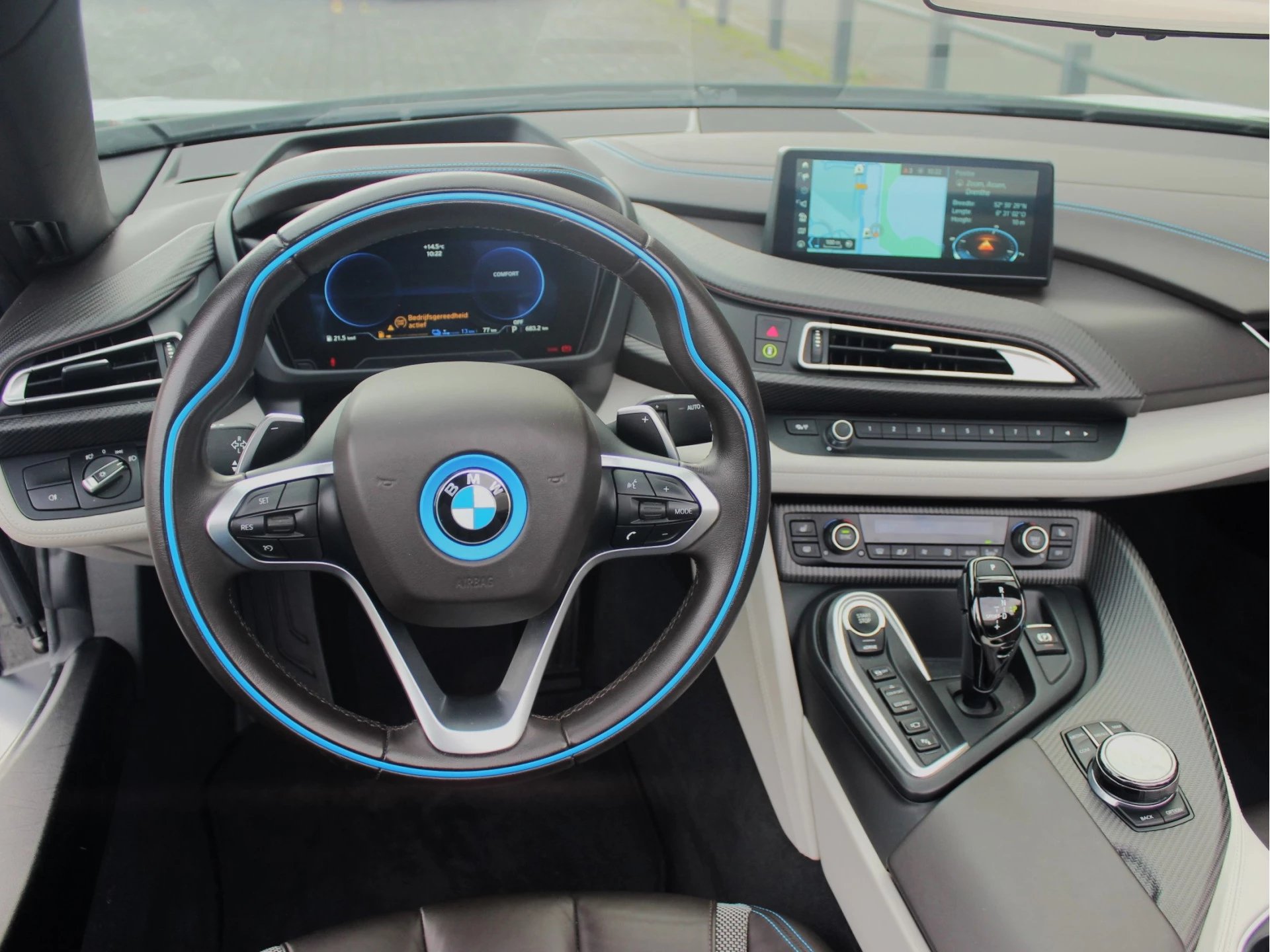 Hoofdafbeelding BMW i8