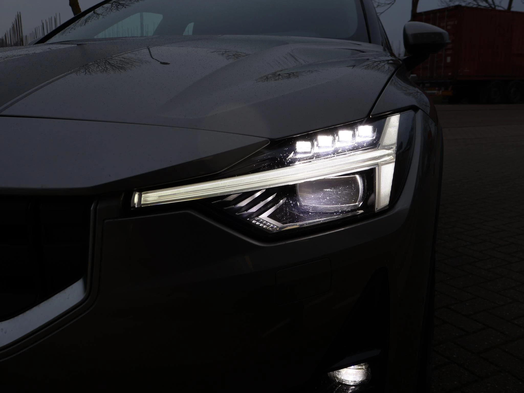 Hoofdafbeelding Polestar 2