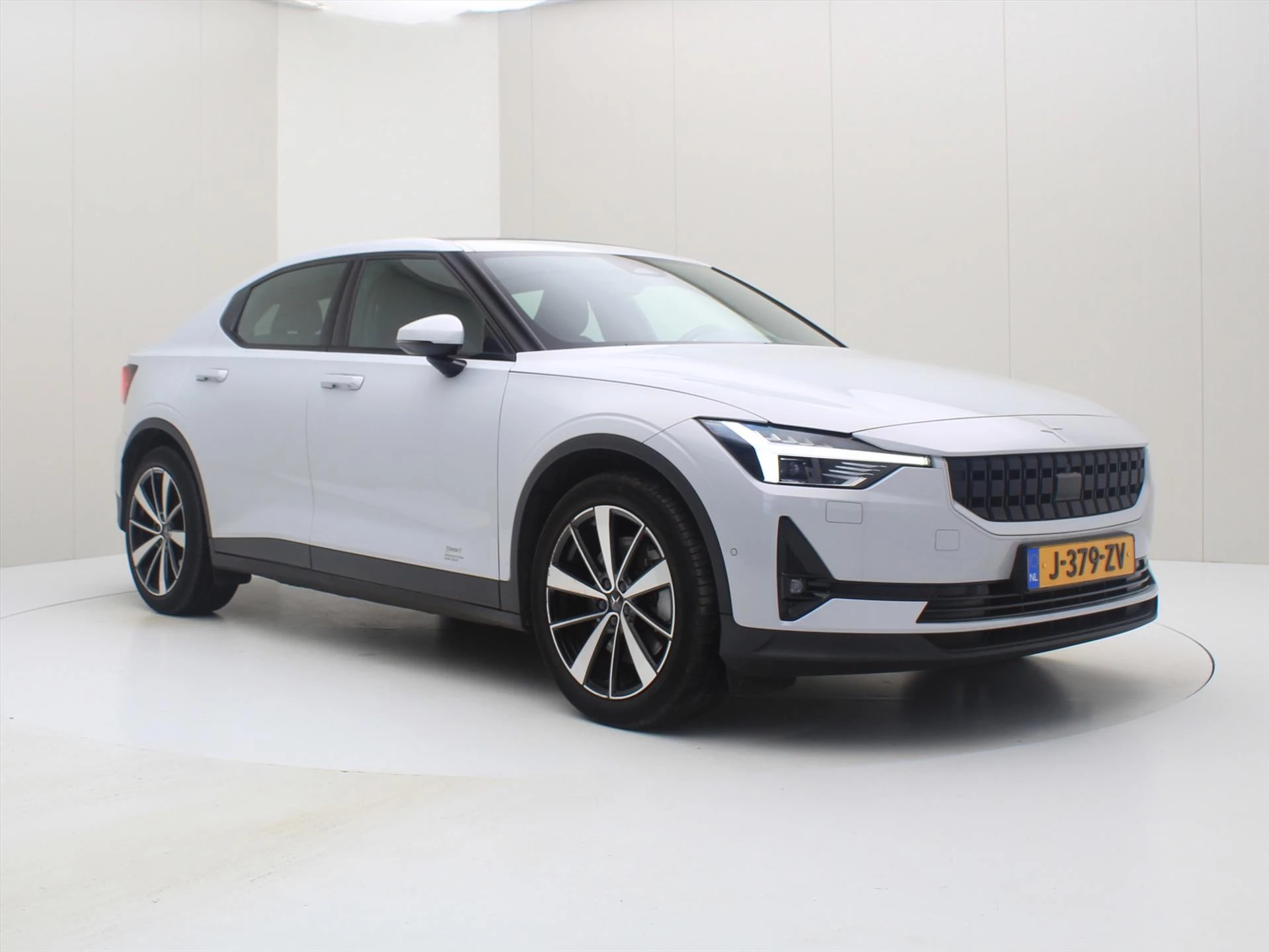 Hoofdafbeelding Polestar 2