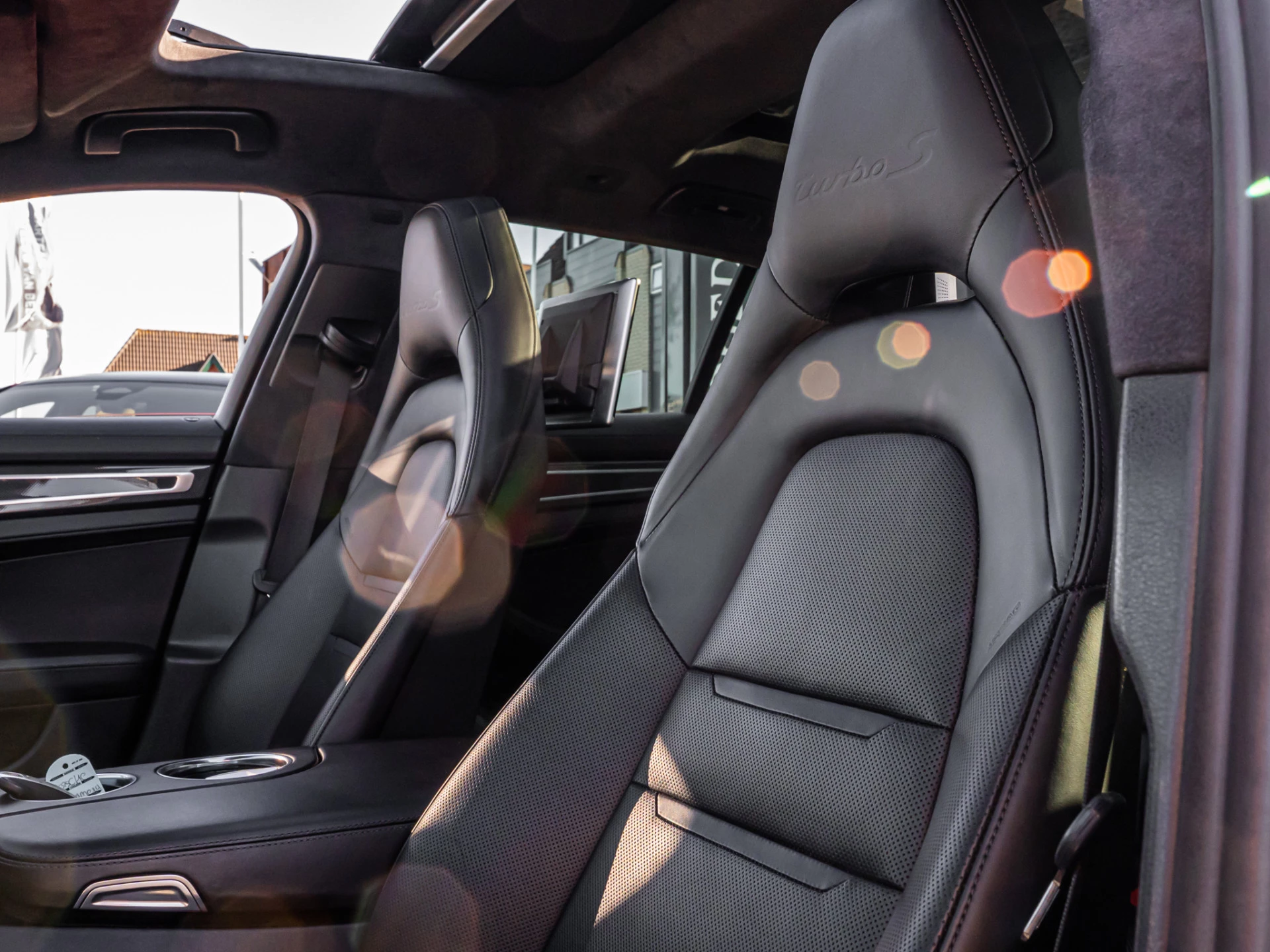 Hoofdafbeelding Porsche Panamera