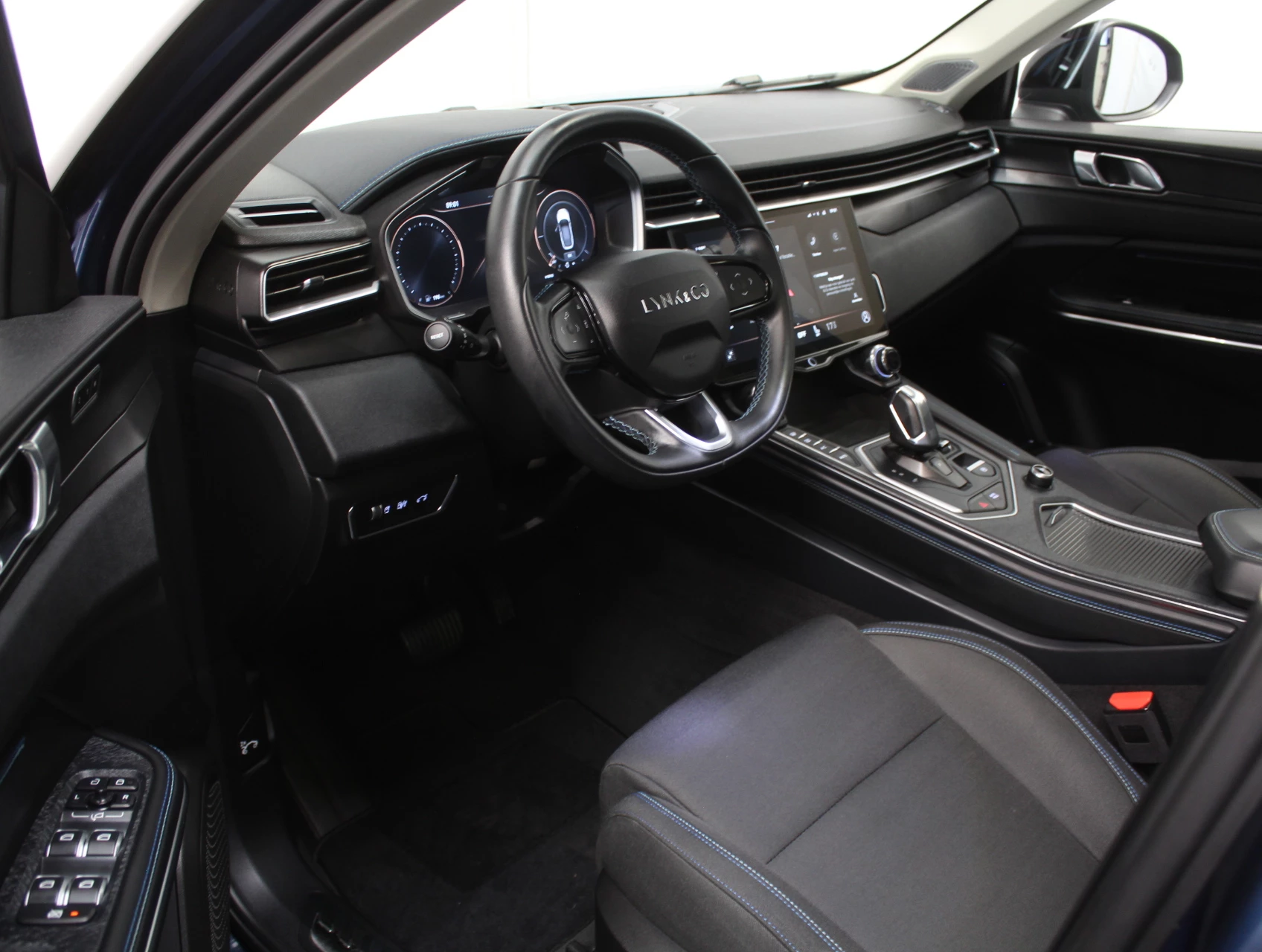 Hoofdafbeelding Lynk & Co 01