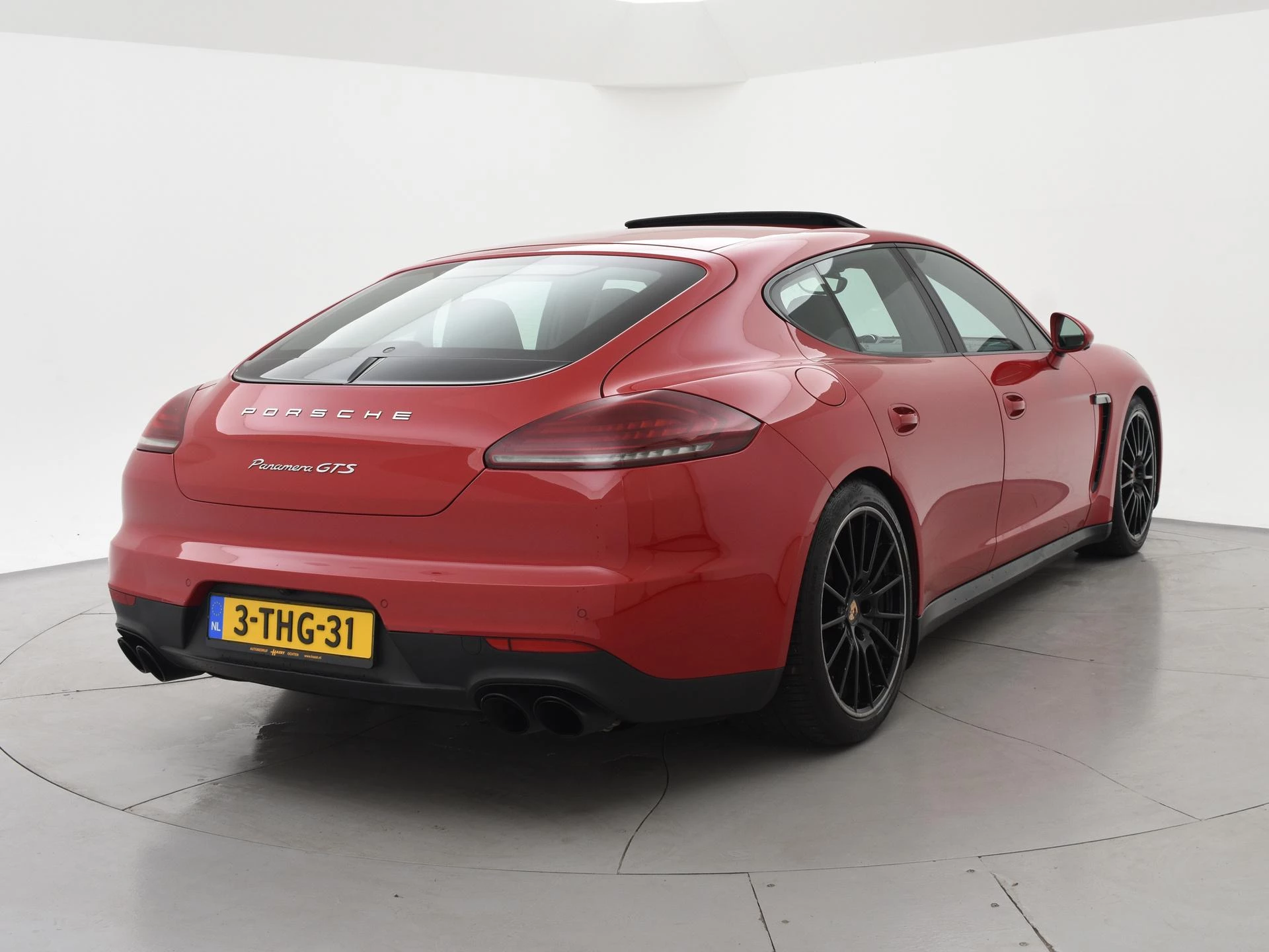 Hoofdafbeelding Porsche Panamera
