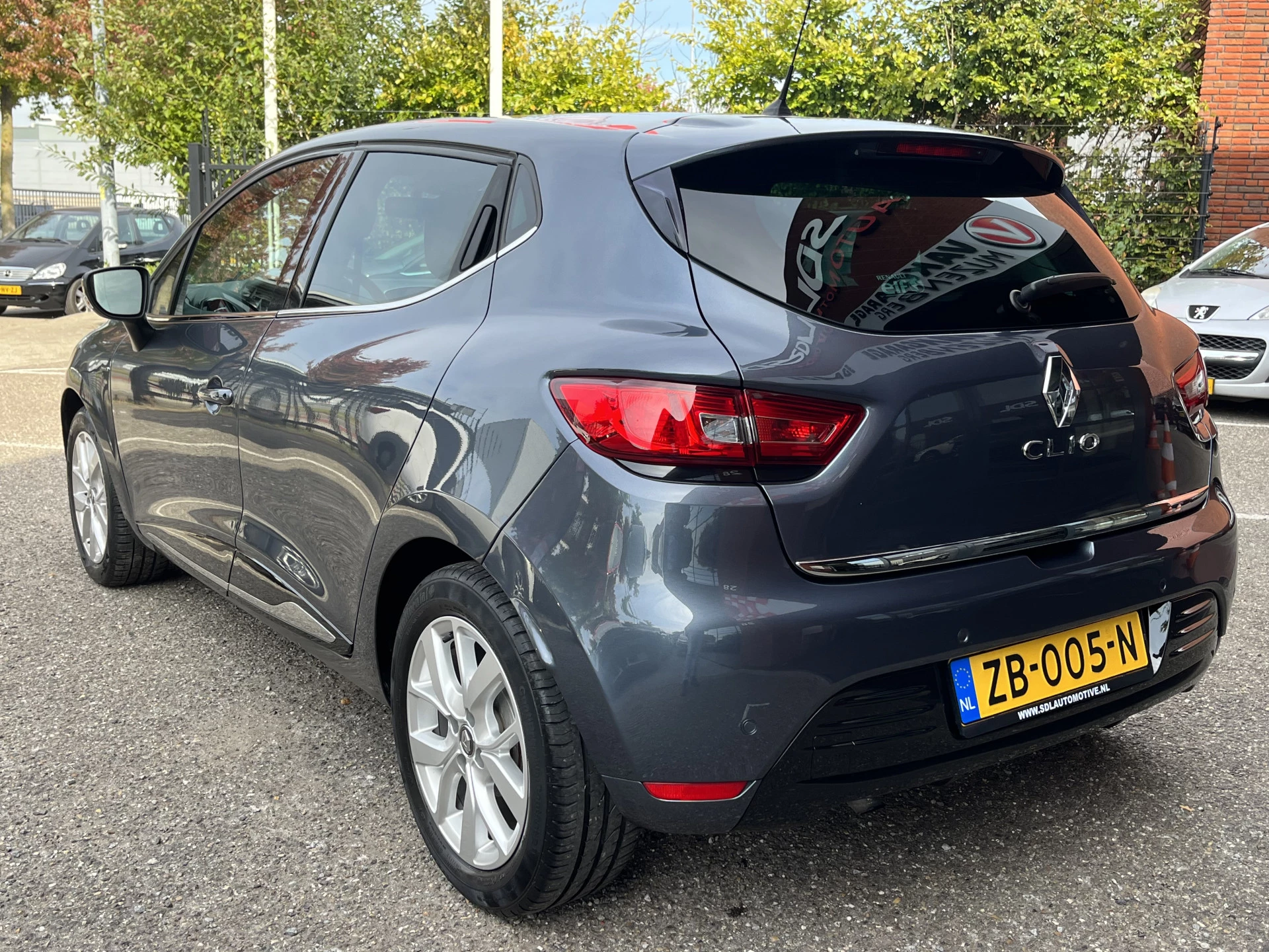 Hoofdafbeelding Renault Clio