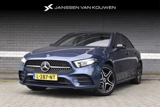 Mercedes-Benz A-klasse 250 e Business Solution AMG Limited / Carplay / Sfeerverlichting / Widescreen / Stoelverwarming
