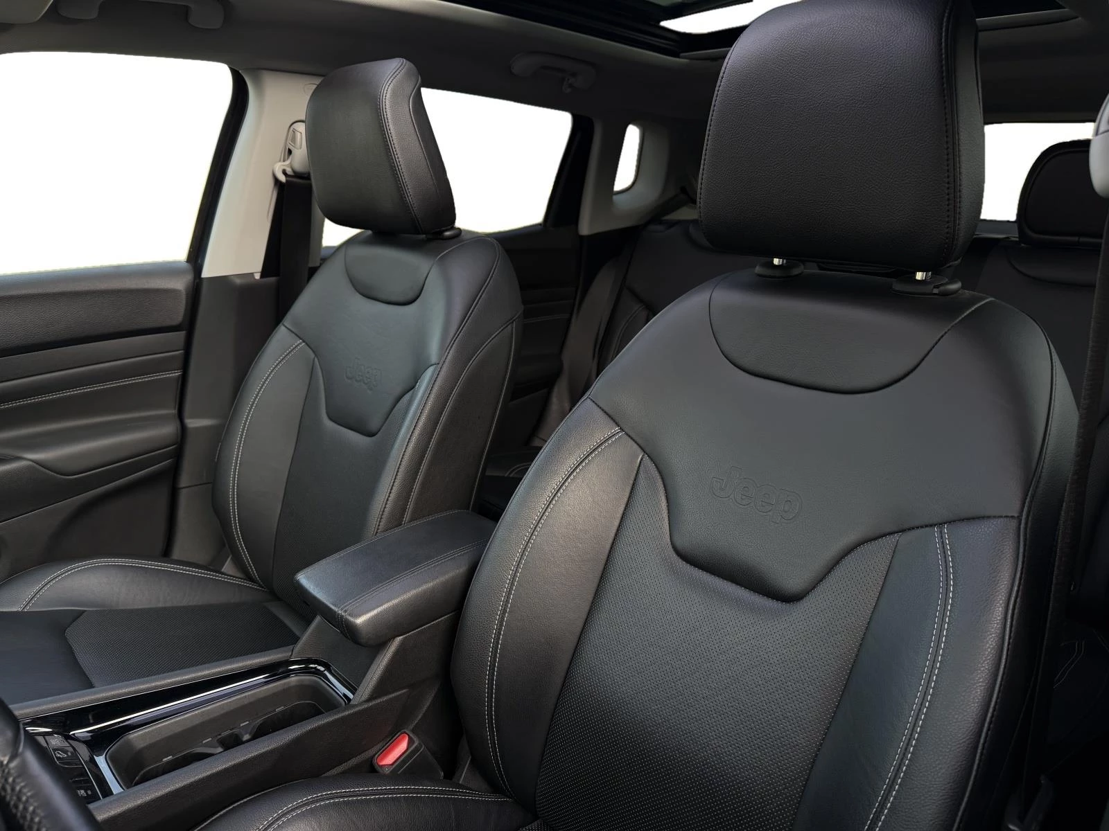 Hoofdafbeelding Jeep Compass