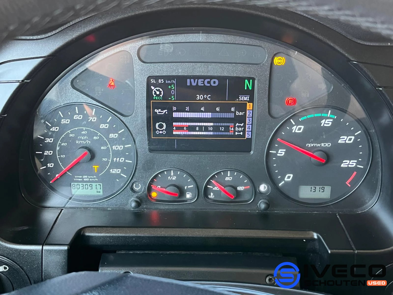 Hoofdafbeelding Iveco Stralis