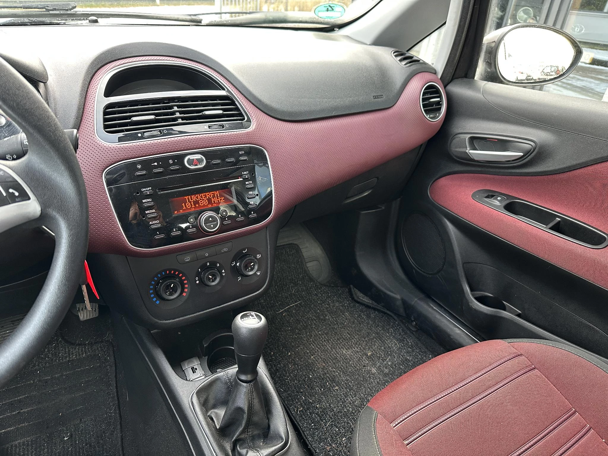 Hoofdafbeelding Fiat Punto