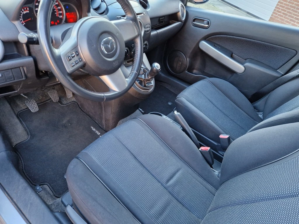 Hoofdafbeelding Mazda 2