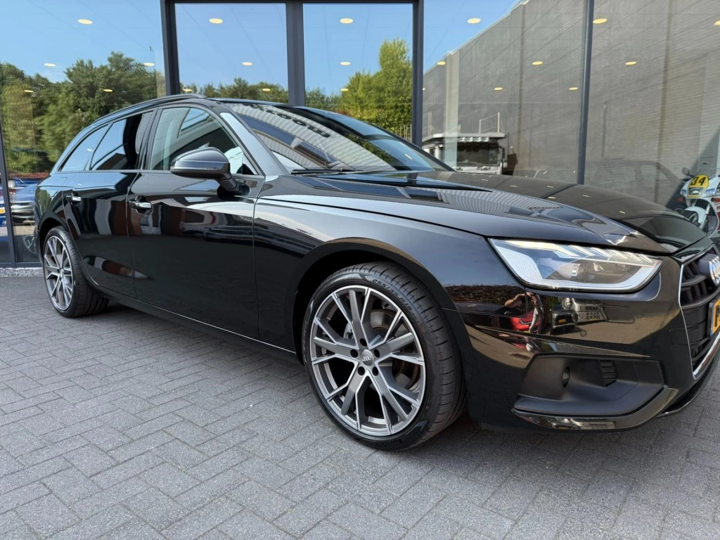Hoofdafbeelding Audi A4