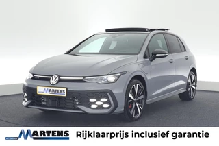 Hoofdafbeelding Volkswagen Golf Volkswagen Golf 1.5 272pk eHybrid GTE Trekhaak 360Camera Head-Up Panoramadak Keyless Navigatie