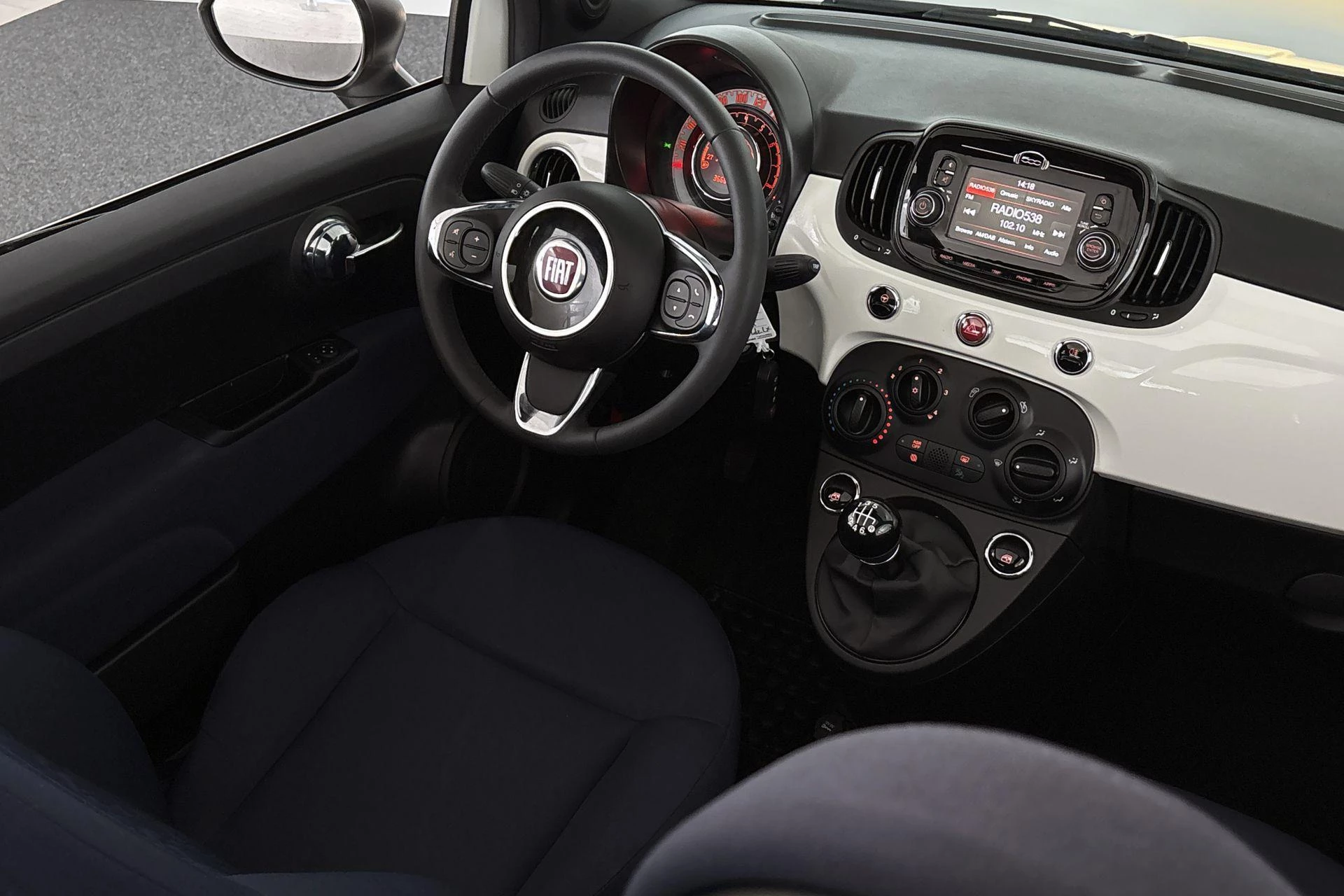 Hoofdafbeelding Fiat 500C