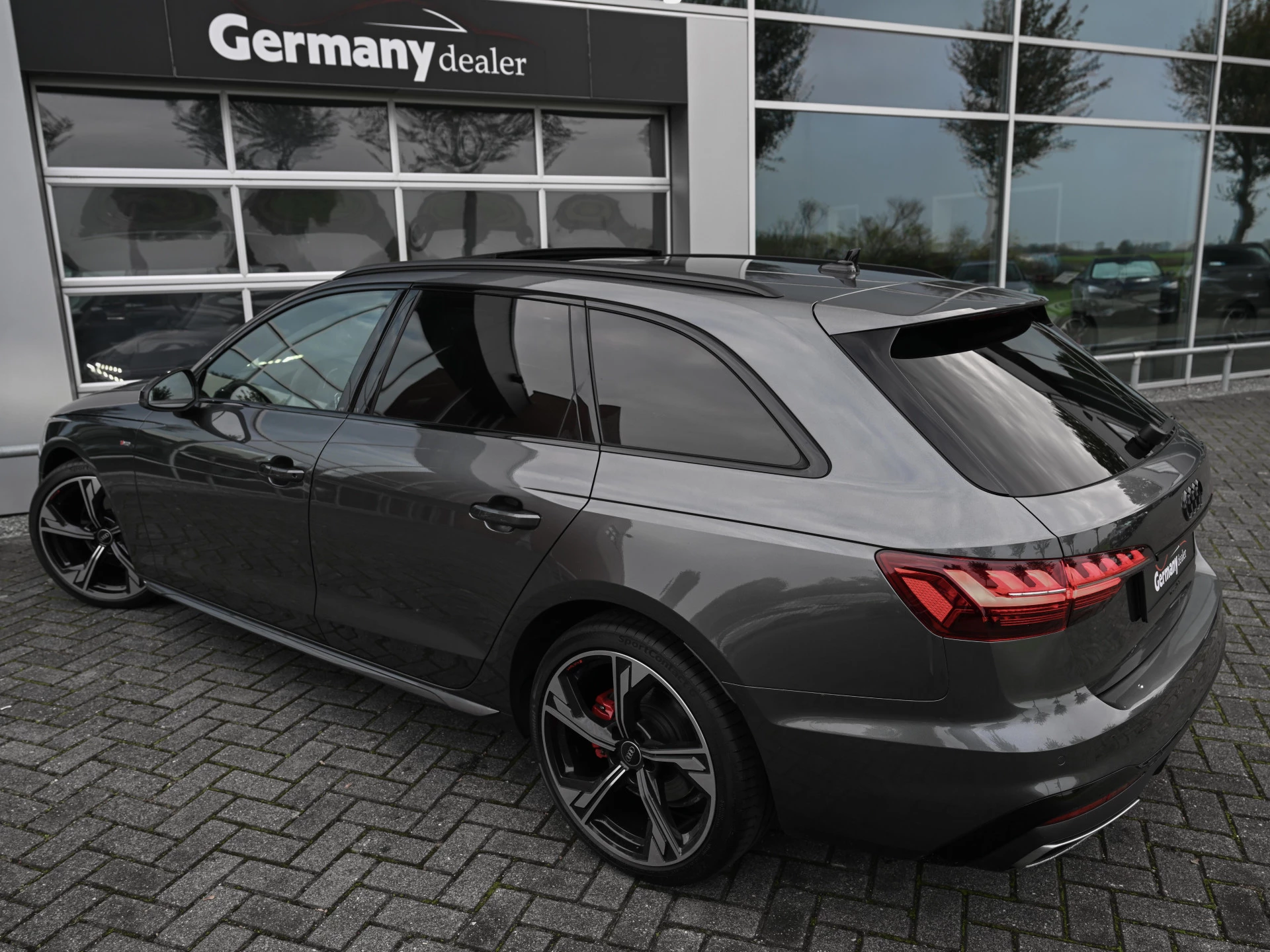 Hoofdafbeelding Audi A4