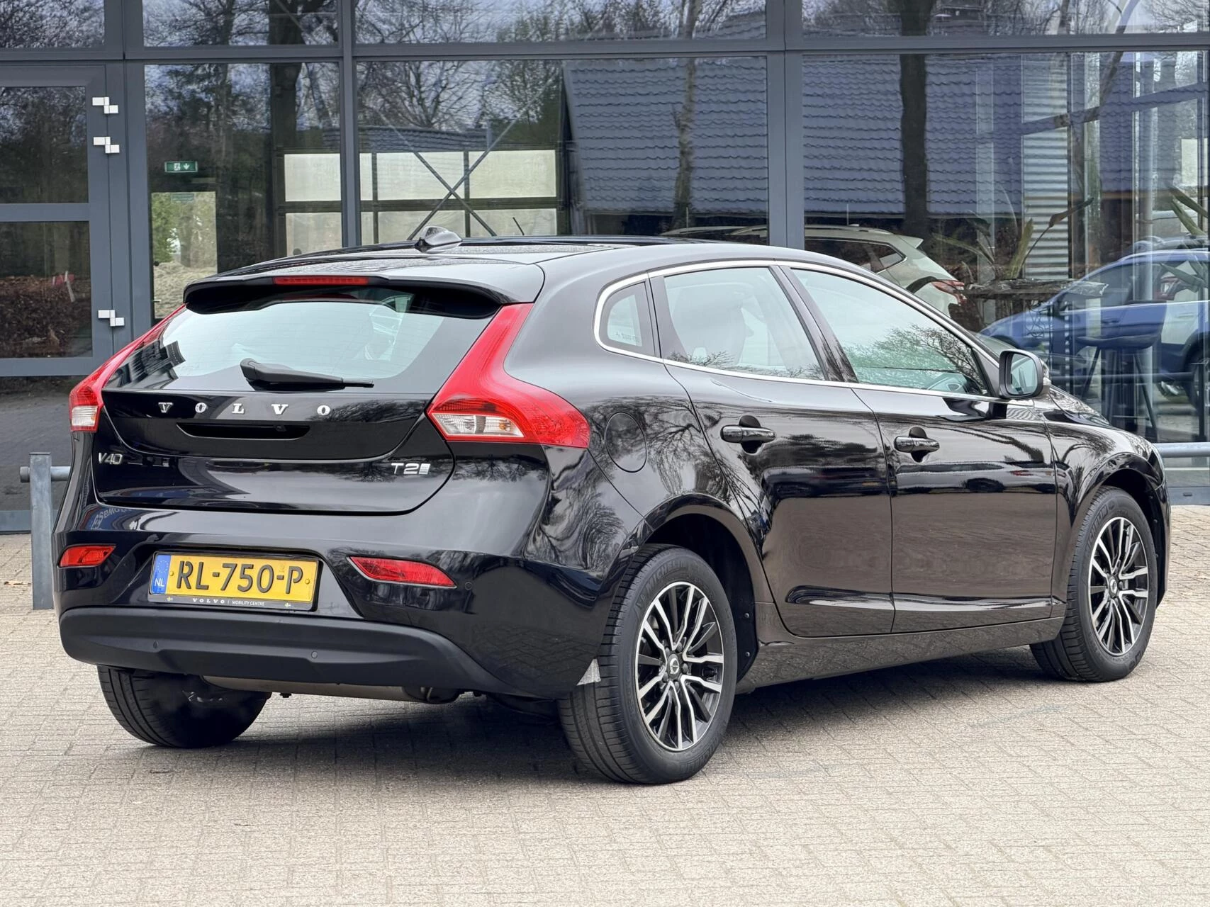 Hoofdafbeelding Volvo V40