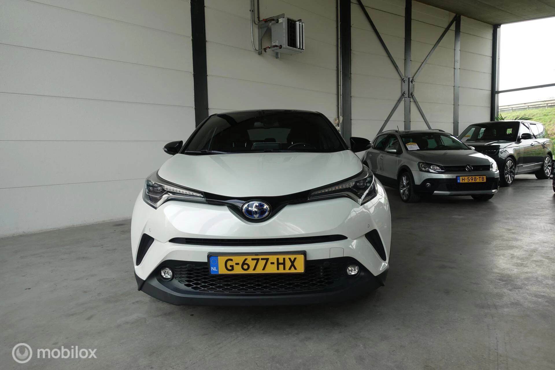 Hoofdafbeelding Toyota C-HR