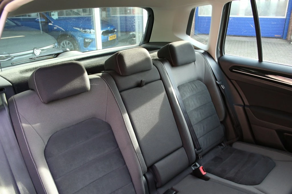 Hoofdafbeelding Volkswagen Golf Sportsvan