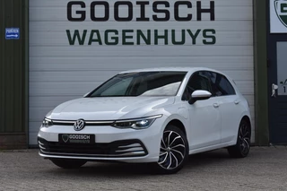 Volkswagen Golf 1.4 eHybrid Style | Trekhaak | Camera | Carplay |