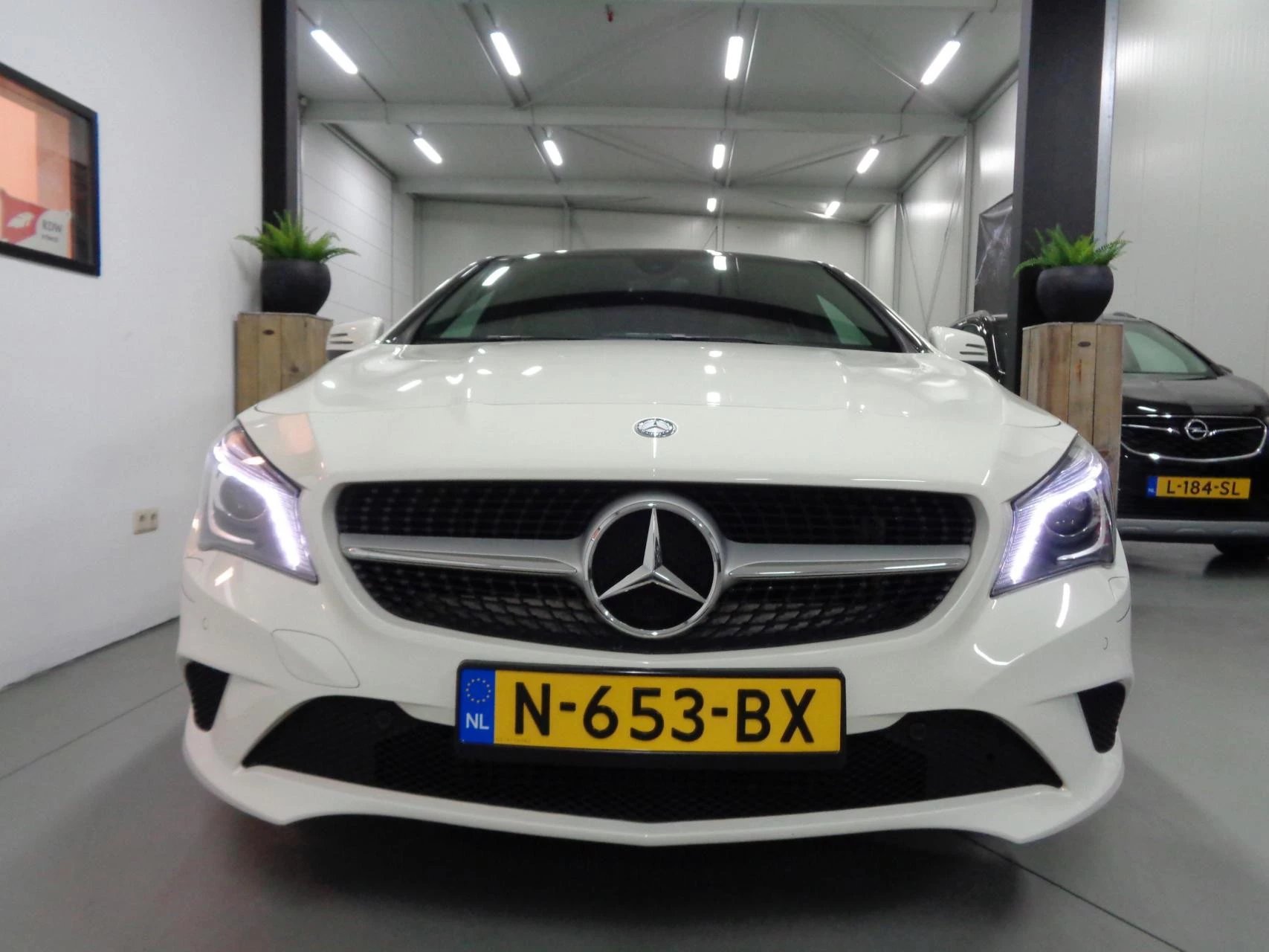 Hoofdafbeelding Mercedes-Benz CLA