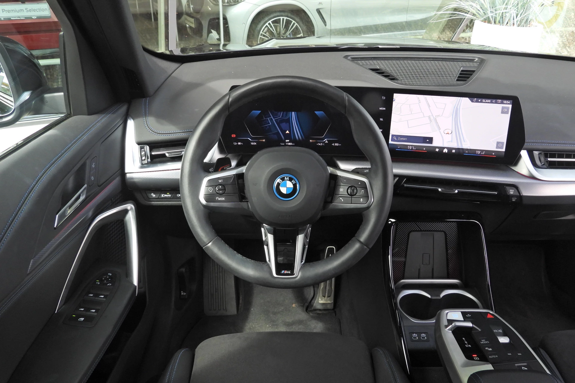 Hoofdafbeelding BMW iX1