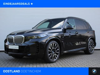 BMW X5 xDrive50e High Executive M Sport Automaat / Panoramadak / Trekhaak / Soft-Close / Adaptief onderstel / Massagefunctie / Parking Assistant Professional / Adaptieve LED / Harman Kardon