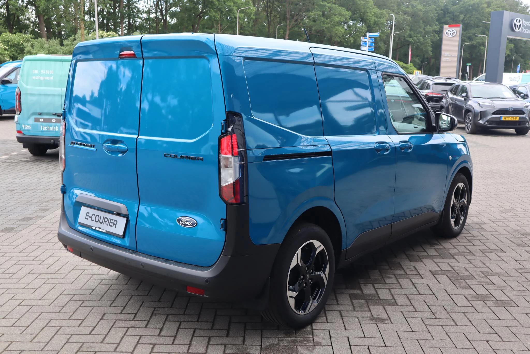 Hoofdafbeelding Ford E-Transit Courier