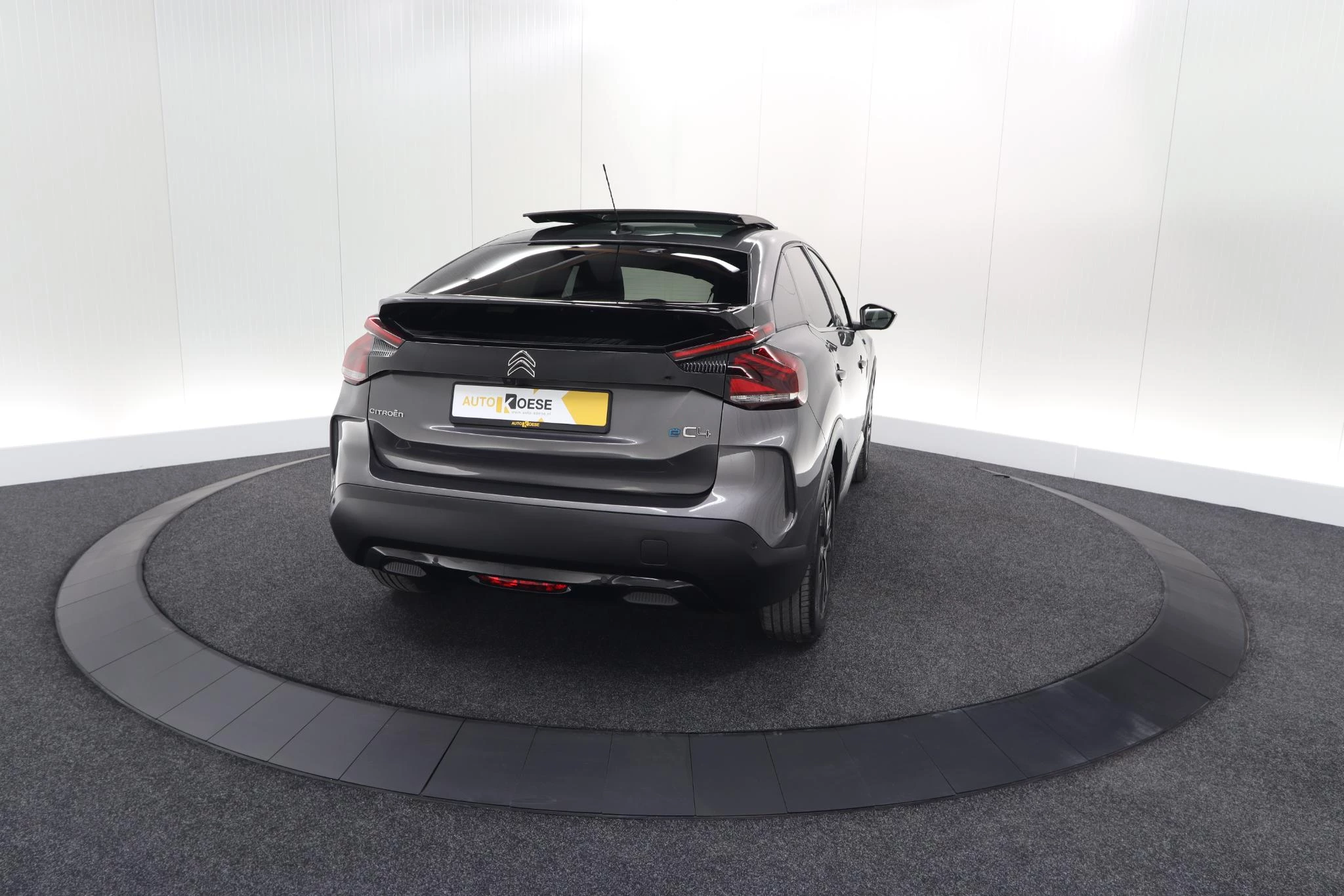 Hoofdafbeelding Citroën ë-C4