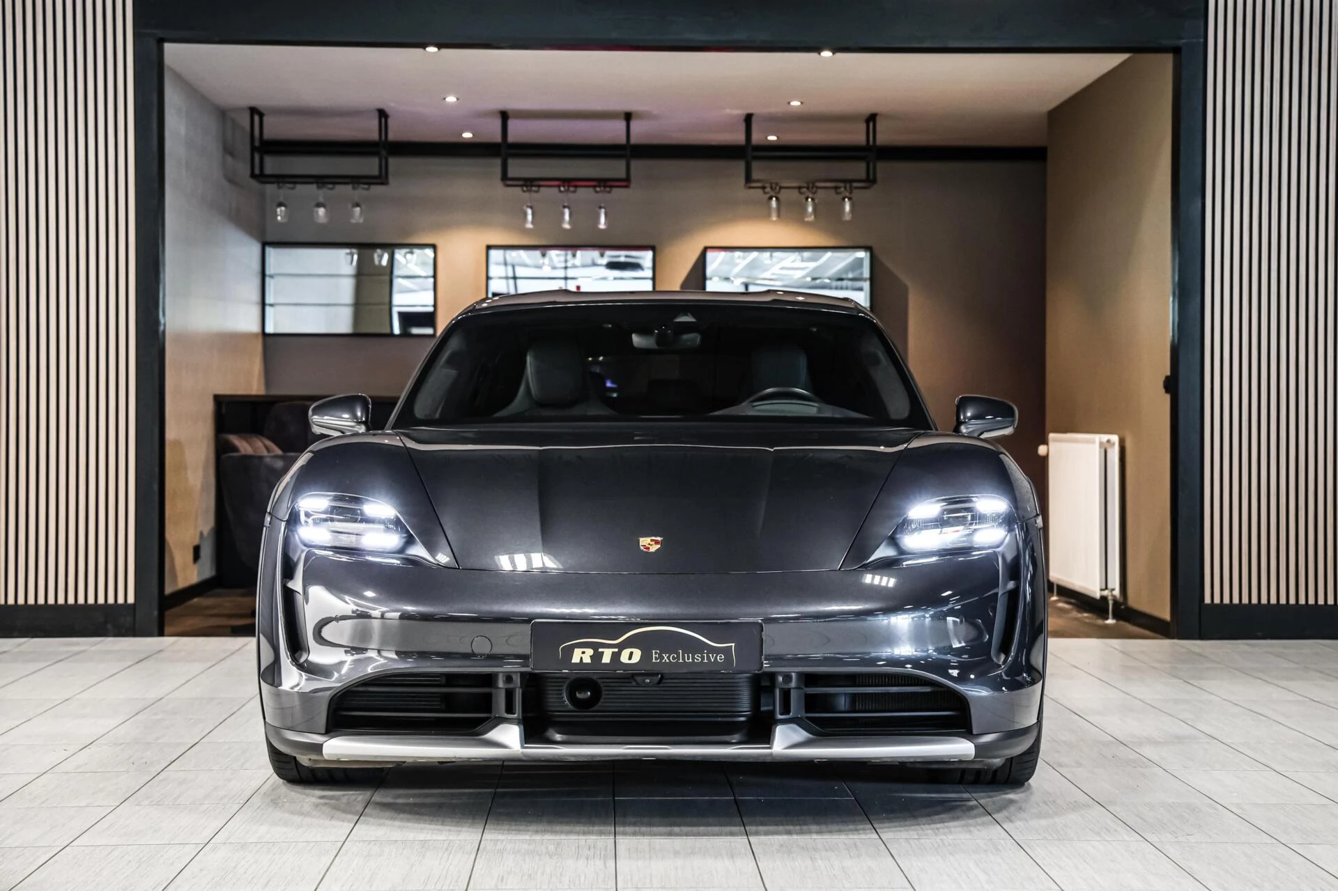 Hoofdafbeelding Porsche Taycan