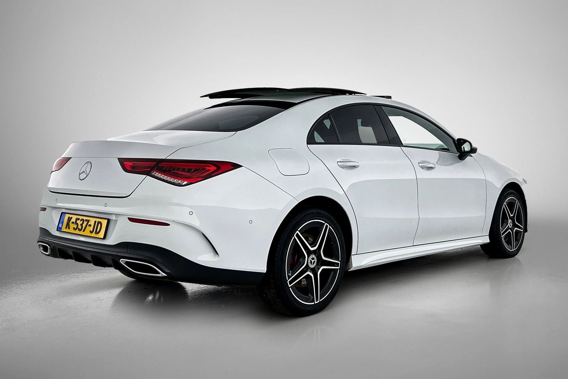 Hoofdafbeelding Mercedes-Benz CLA