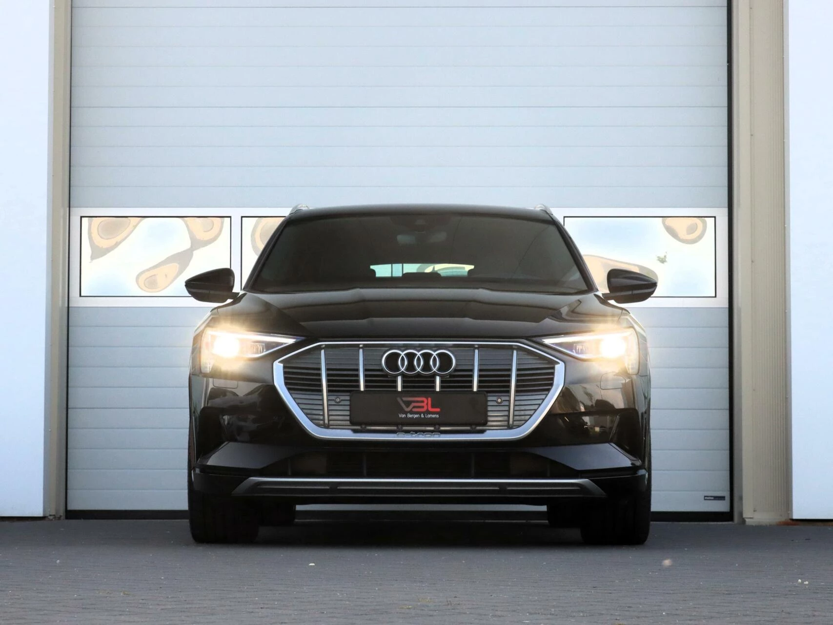 Hoofdafbeelding Audi e-tron