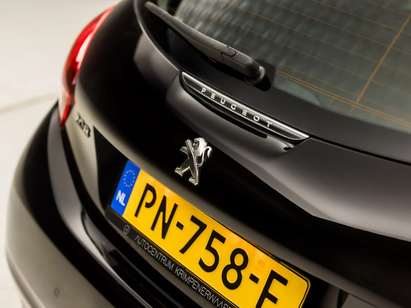 Hoofdafbeelding Peugeot 208