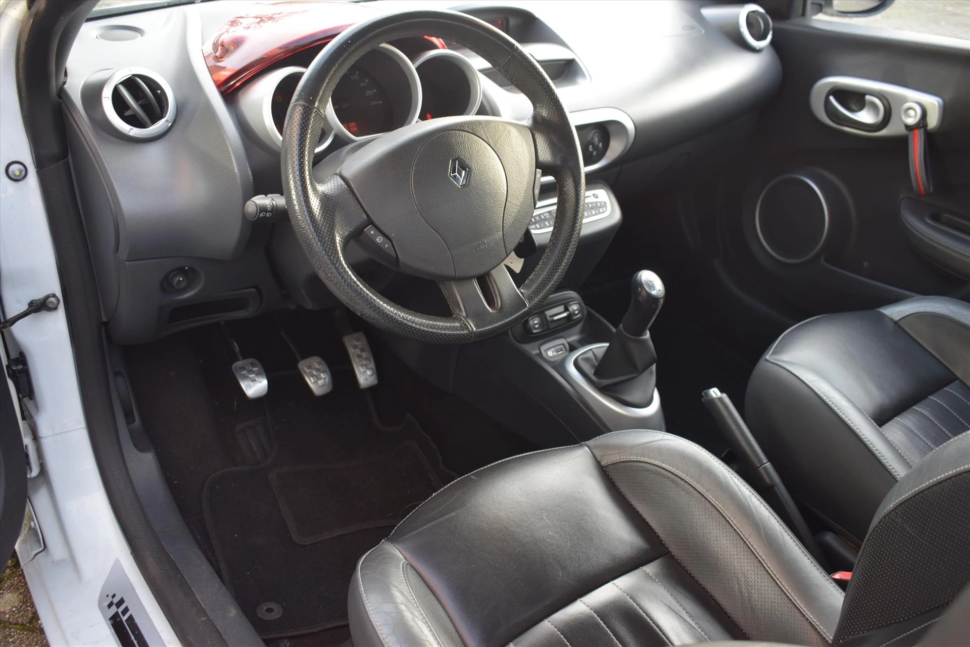 Hoofdafbeelding Renault Wind