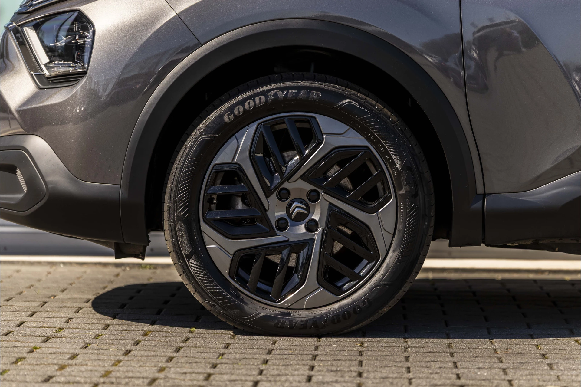 Hoofdafbeelding Citroën ë-C4