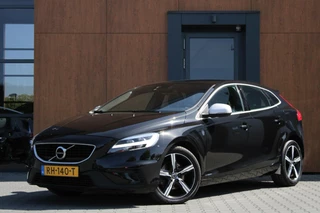 Hoofdafbeelding Volvo V40 Volvo V40 2.0 T4 Business Sport | Camera | Stoelverwarming