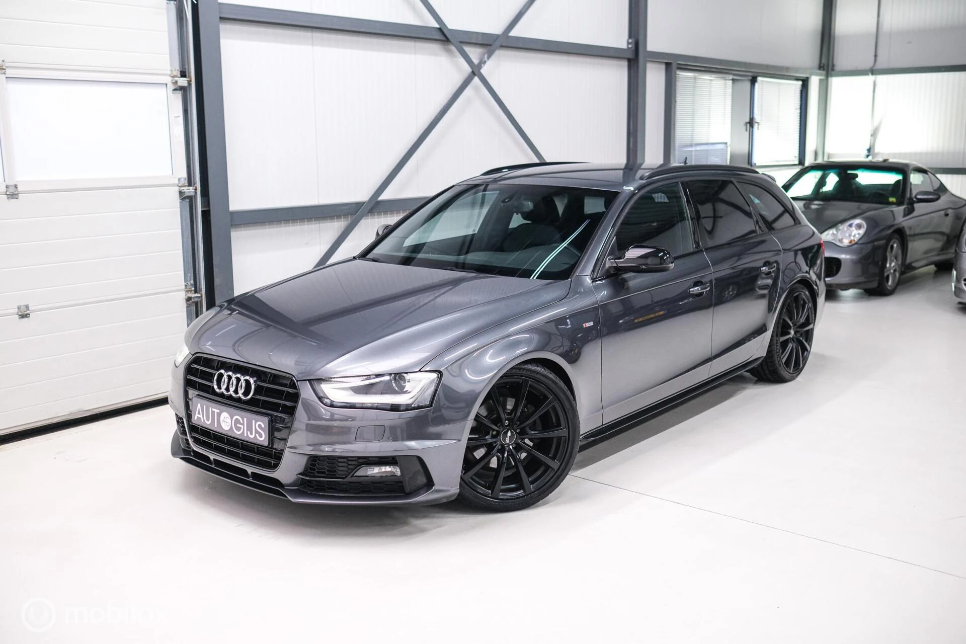 Hoofdafbeelding Audi A4