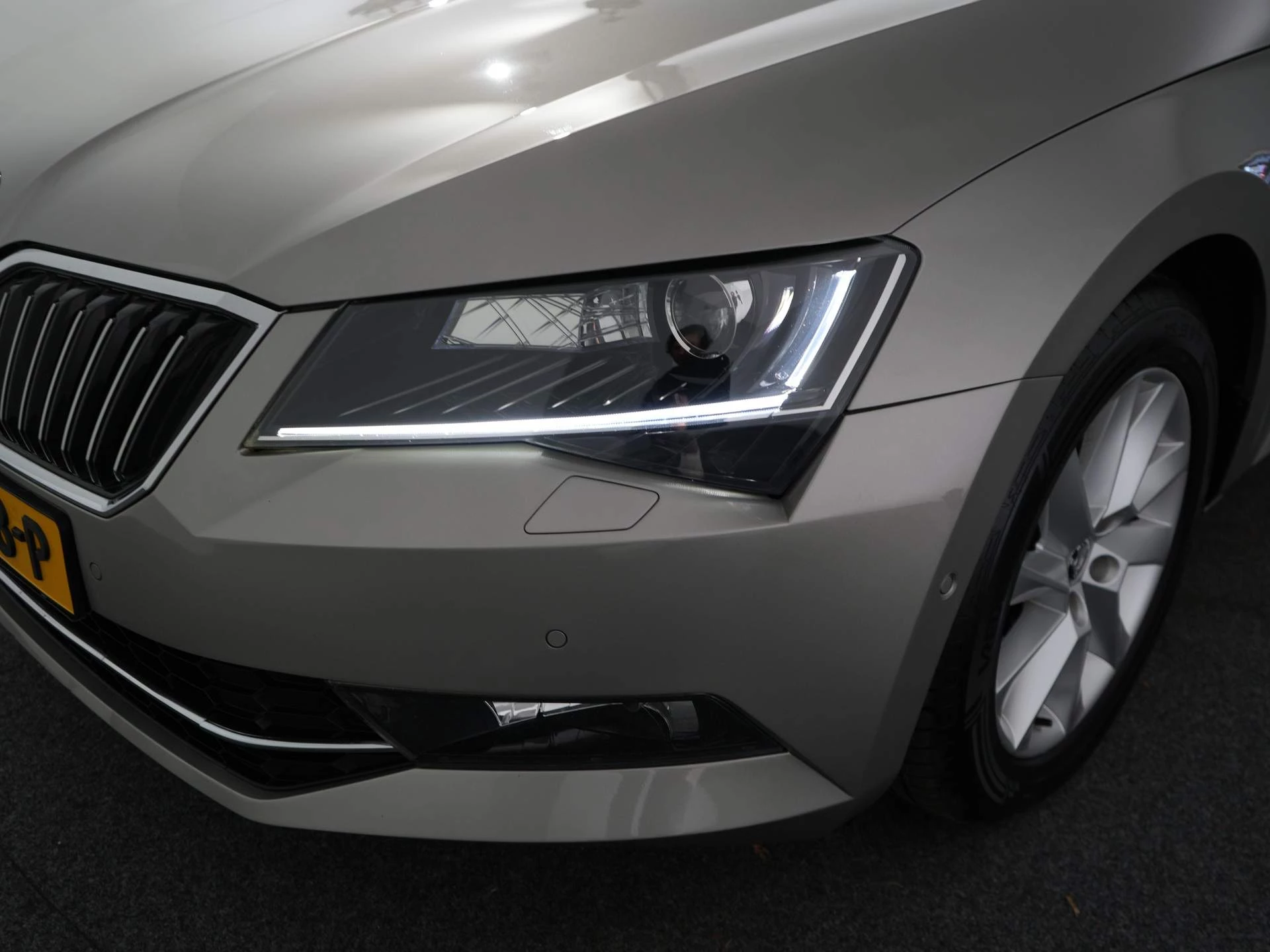 Hoofdafbeelding Škoda Superb