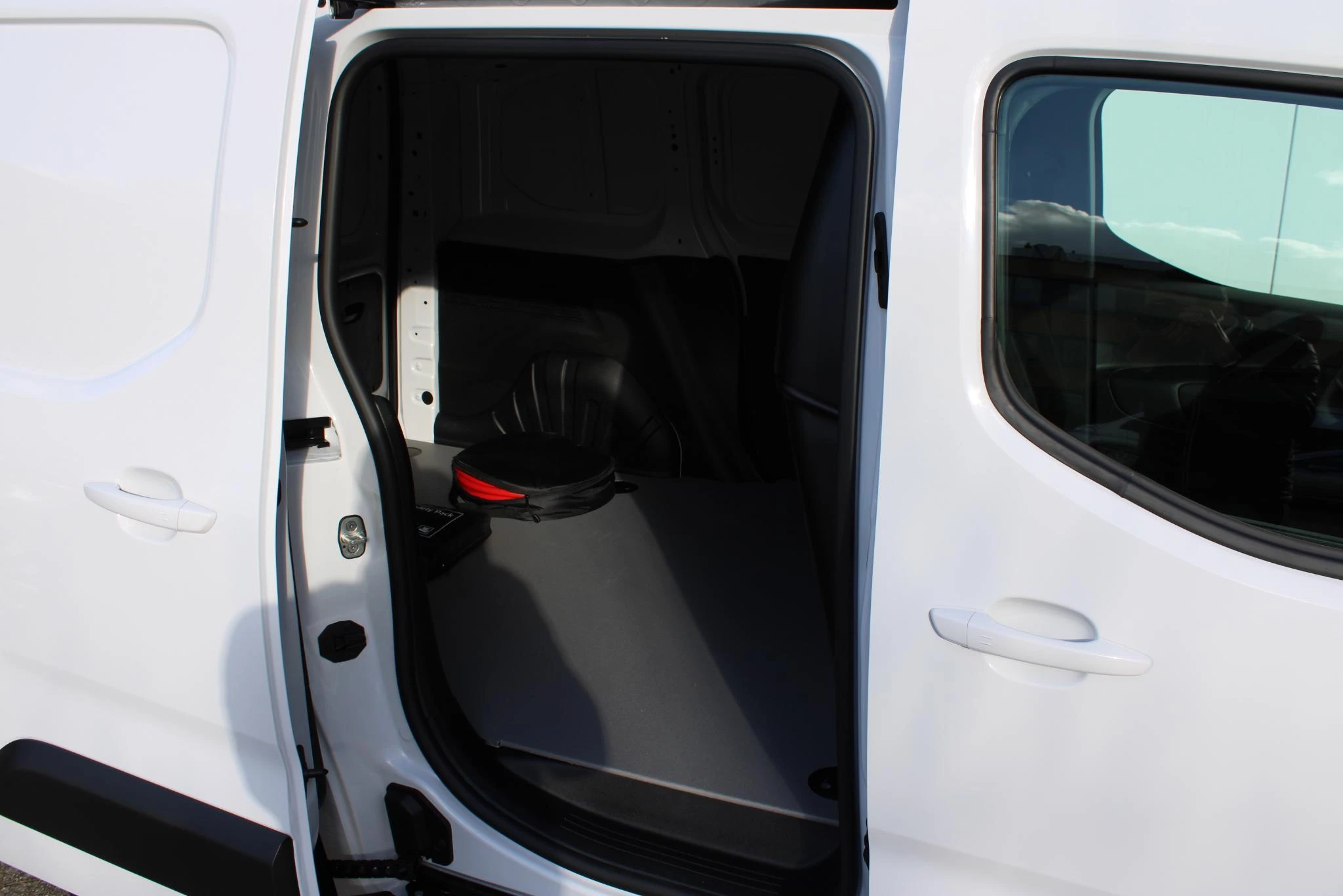 Hoofdafbeelding Citroën ë-Berlingo