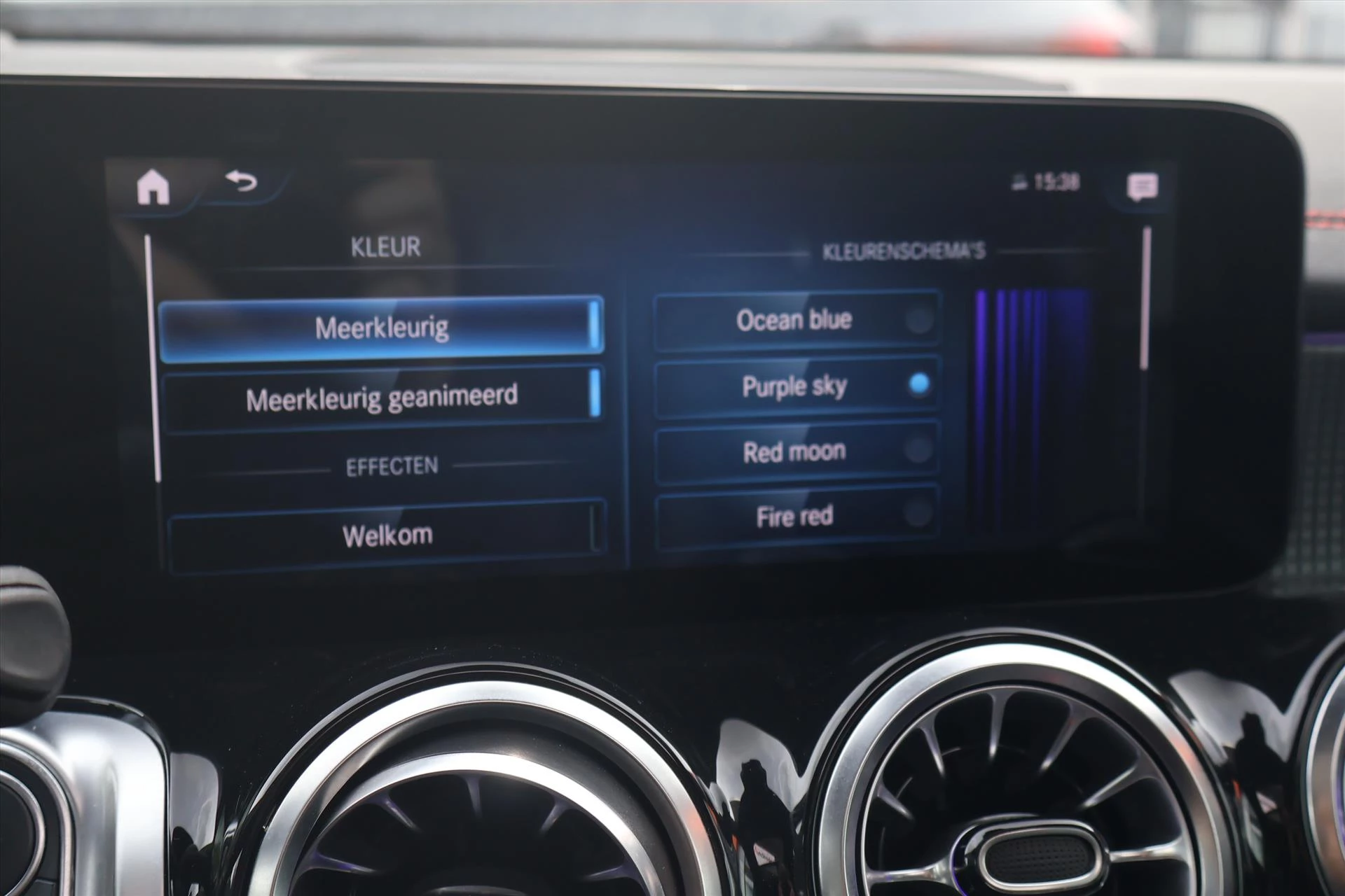 Hoofdafbeelding Mercedes-Benz EQB